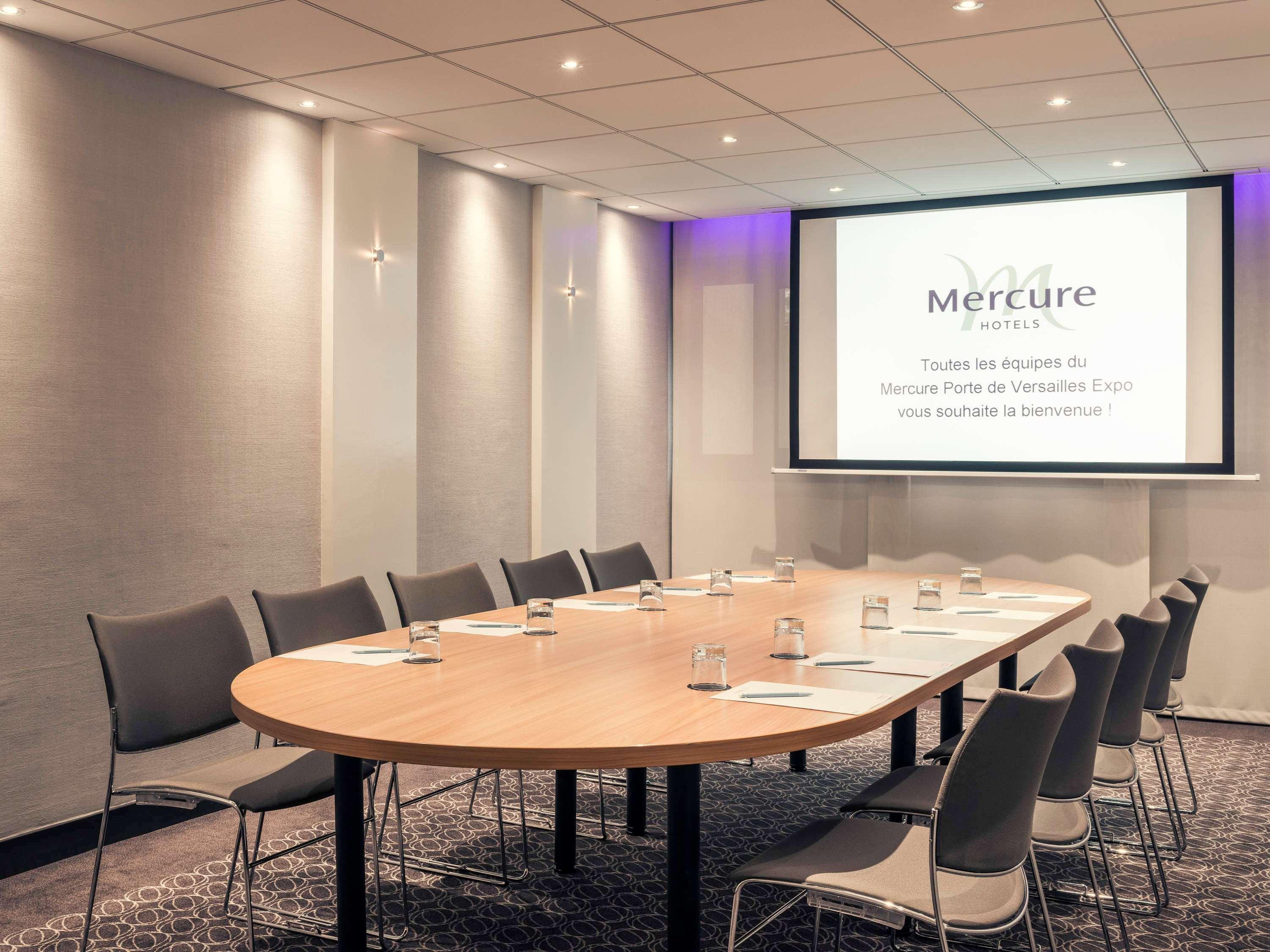 Mercure Paris Porte De Versailles Expo Hotel Vanves Exterior photo